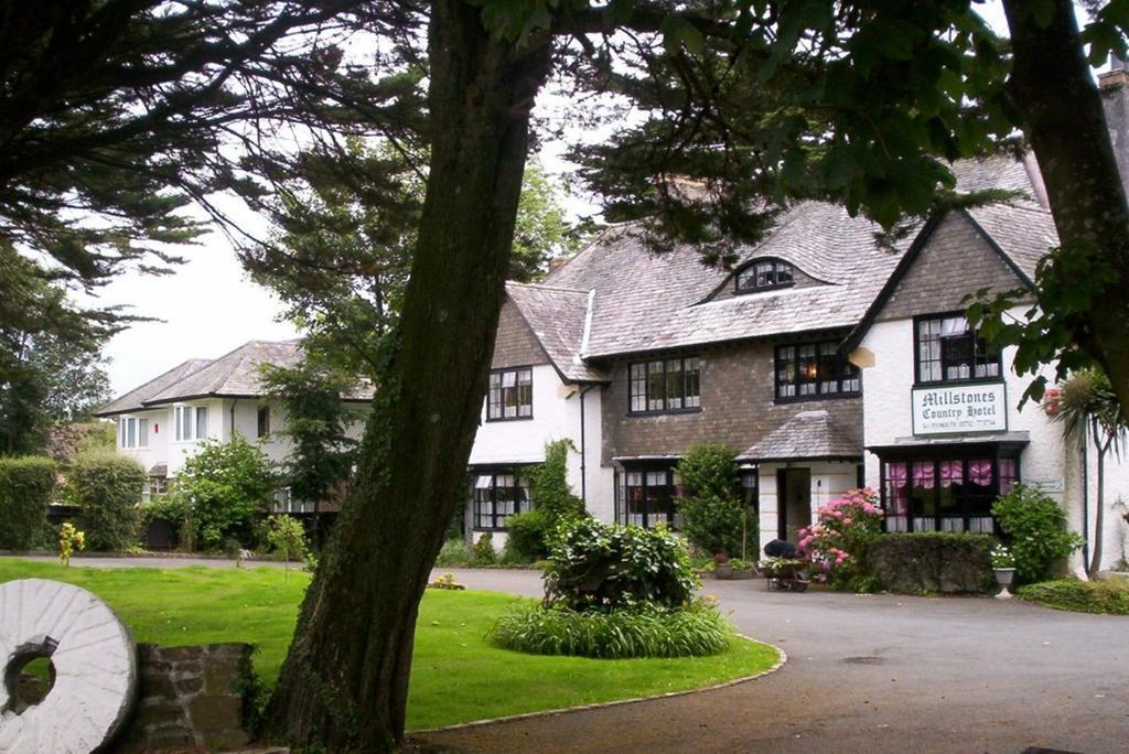 The Millstones Country Hotel & Restaurant Plymouth Exterior foto