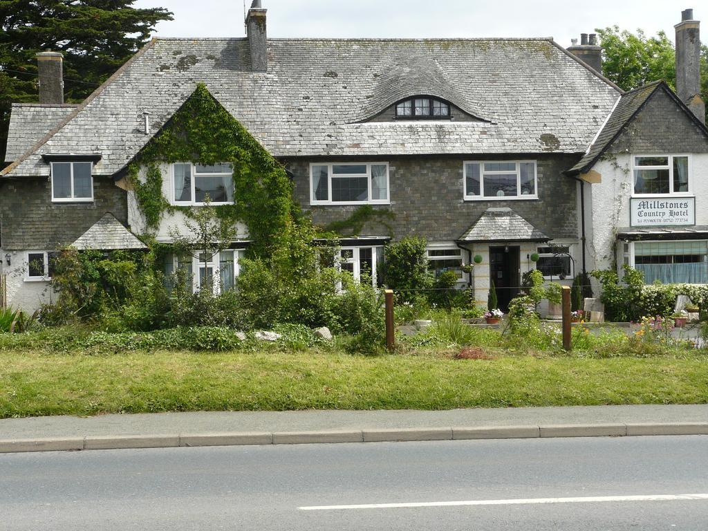 The Millstones Country Hotel & Restaurant Plymouth Exterior foto